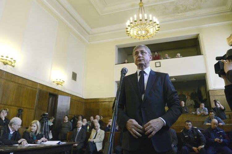 Rendőri vezetők pere - Gyurcsány Ferenc: a vádlottak ártatlanok