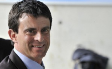 Lemondott a francia kormány