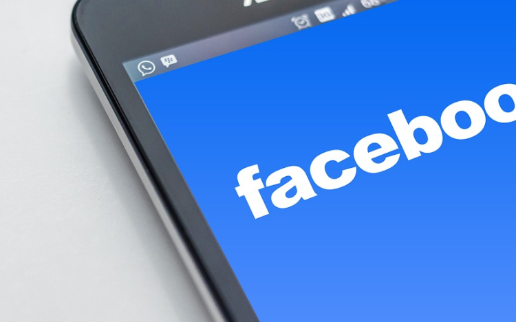 Zuckerberg: a közösségi platformoknak nem szabad az igazság döntőbíráiként fellépniük