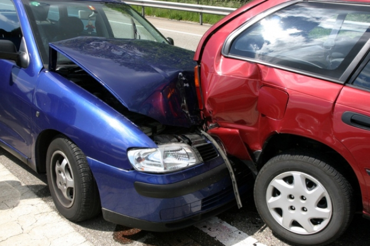 Emelkednek a kötelező biztosítások díjai?