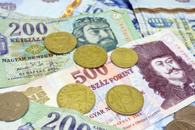 Infláció - A jegybanki alapkamat csökkentésére számítanak az elemzők