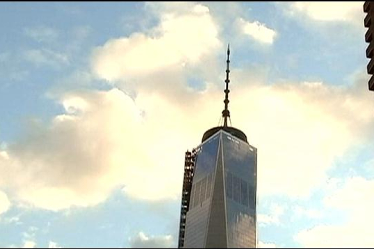 Őrizetbe vettek négy bázisugrót a New York-i One World Trade Centerről való leugrásért