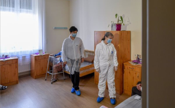 Az alapvető jogok biztosa vizsgálatot indít az idősotthonok ügyében