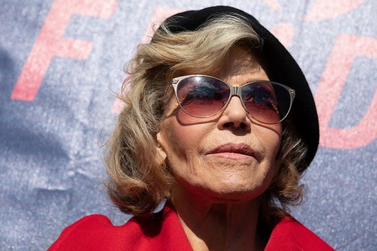 Jane Fonda keményen fellépne azok ellen, akik nem tartanak a klímaváltozás ellen harcolókkal