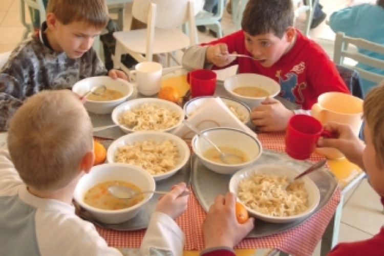 A szaktárca szerint nem lesz drasztikus drágulás a menzákon