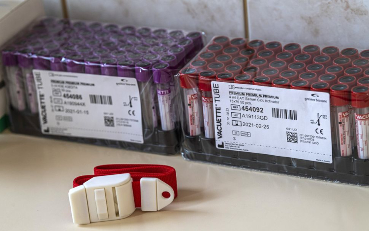 Az enyhébb koronavírus-fertőzés jóval kisebb immunitást idéz elő