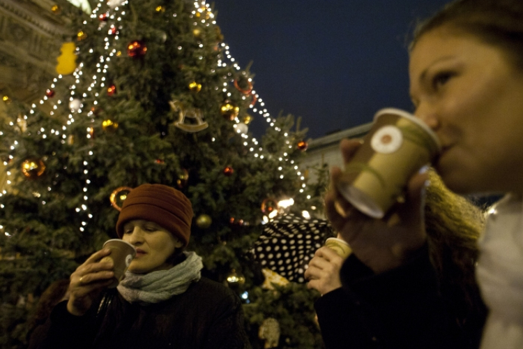 Adventi lázban ég Európa