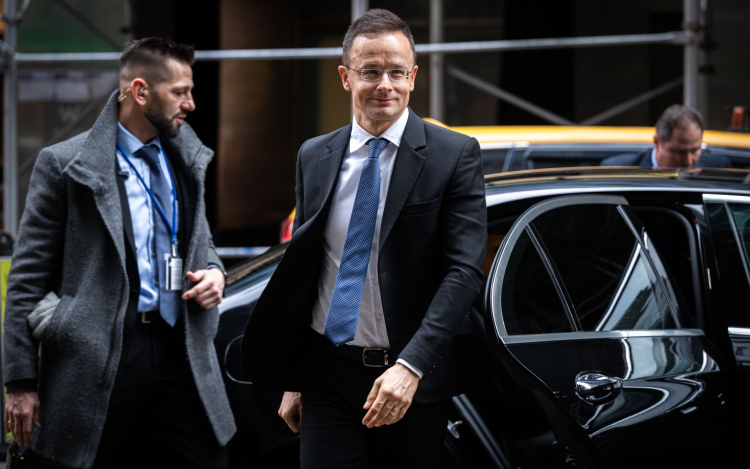 Szijjártó Péter: Donald Trump erős amerikai elnökként stabilitást adna a világnak biztonsági szempontból