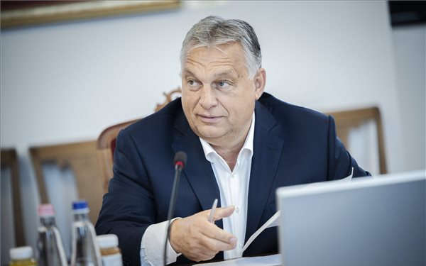 Orbán Viktor évnyitó nemzetközi sajtótájékoztatót tart január 5-én