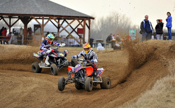 Családi sikerek a Monori Quad versenyen.