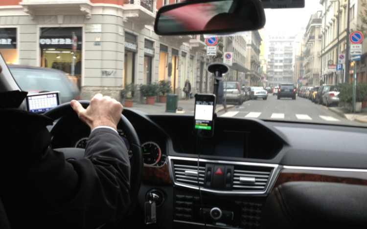 Fónagy: az Uber szolgáltatásai több szempontból veszélyesek