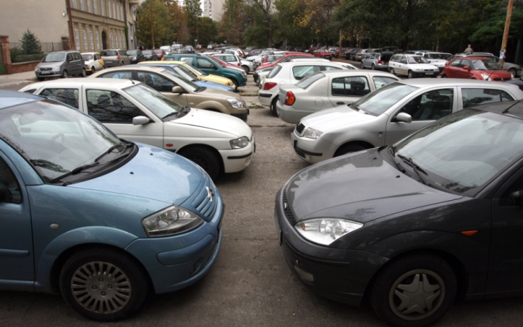 Mire érdemes figyelni a parkoláskor?