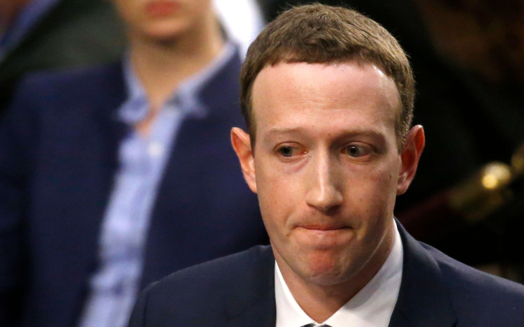 Zuckerbergnek meg kell jelennie az Európai Parlamentben