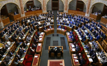 OGY - Nagy Imrére és mártírtársaira emlékezik a parlament