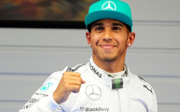 Bahreini Nagydíj - Hamilton verhetetlen volt Szahírban 